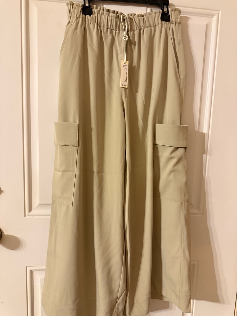 Max Studio Wide Leg Cargo Pants in Light Beige